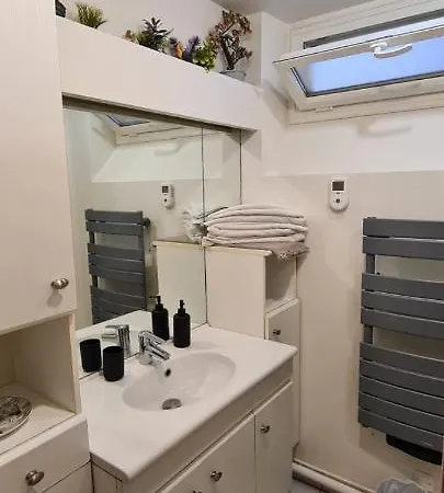 Apartman Cozy Heart Of Paris, 3 Mins Louvre Párizs